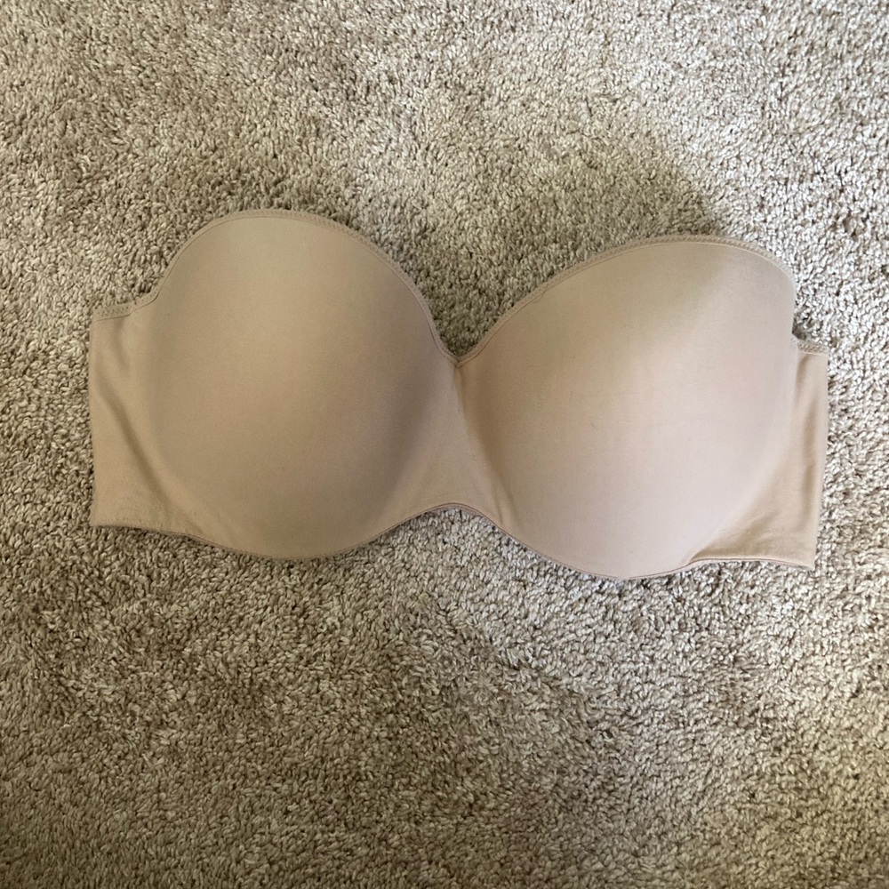 Nude strapless bra